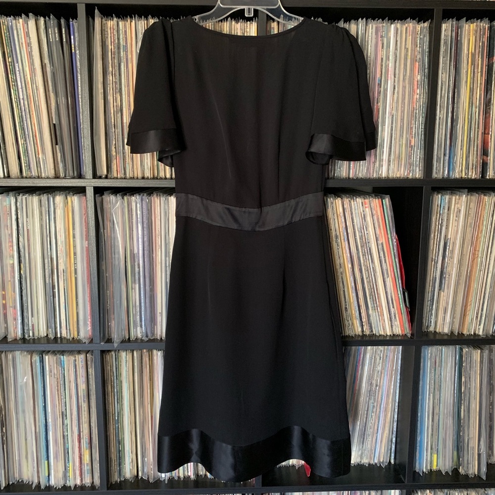 BCBGMaxAzria Black Silk Dress Size 0 - Picture 7 of 8